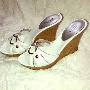 GUEES cork wedges!